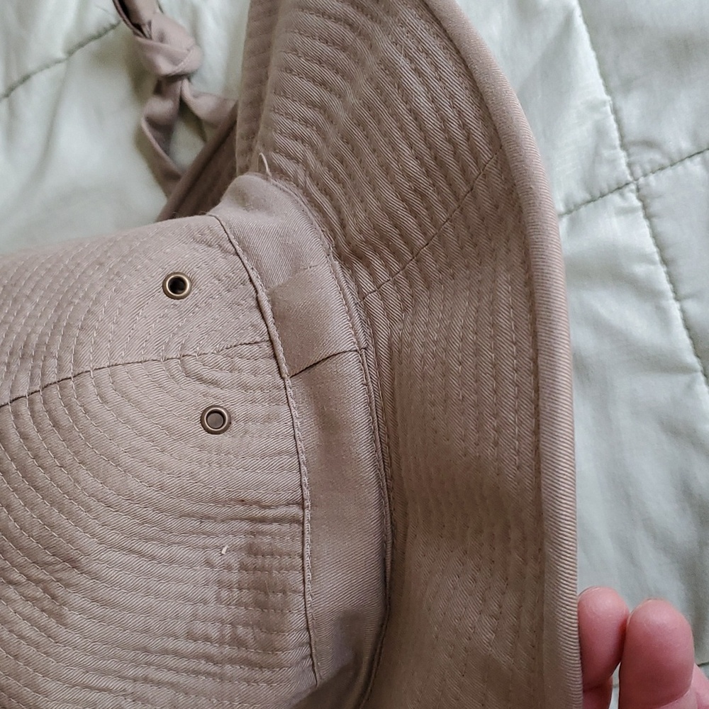 Vintage Banana Republic hat - Picture 3 of 9